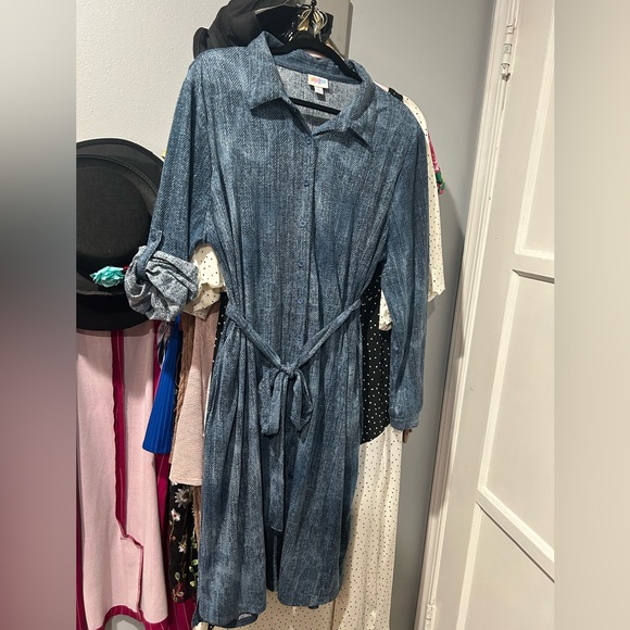 ❤️🚨🎉Host Pick Lularoe Denim colored Ellie Dress❤️🎉🚨 - Picture 3 of 7